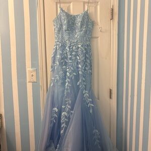 Elegant Blue Lace Prom Dress